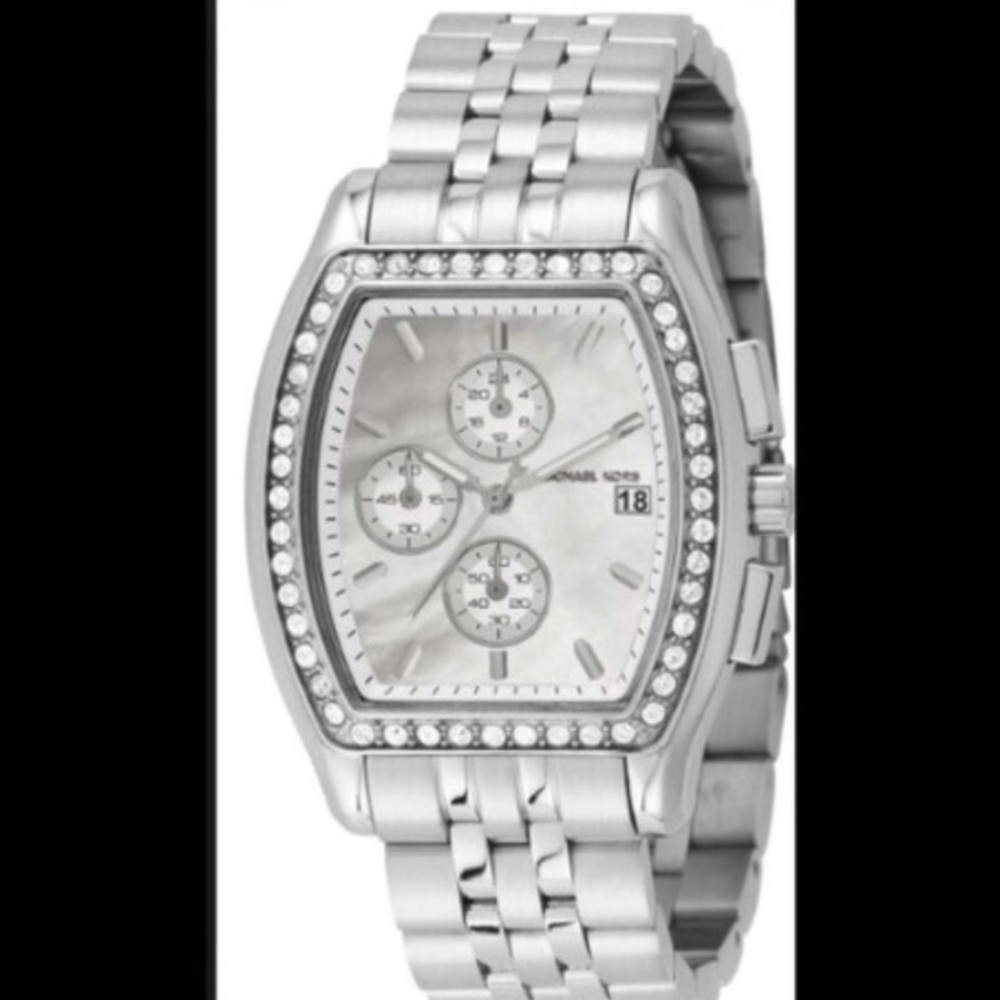 Mother of Pearl Michael Kors MK5053 Stainless Steel Qtz Watch $425